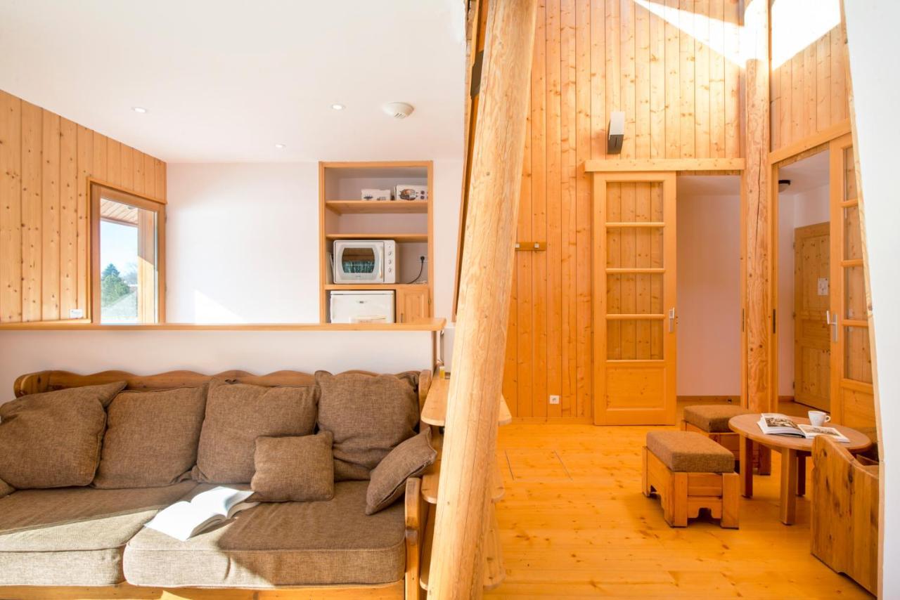 Villa Loges du Jura à Cerniebaud Extérieur photo